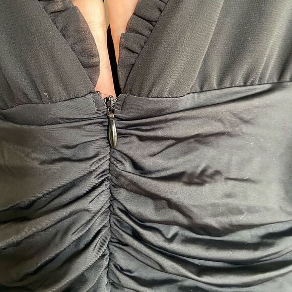 Tiger Mist Magnolia Ruched Bodycon Mini Dress Black Small - Picture 7 of 10